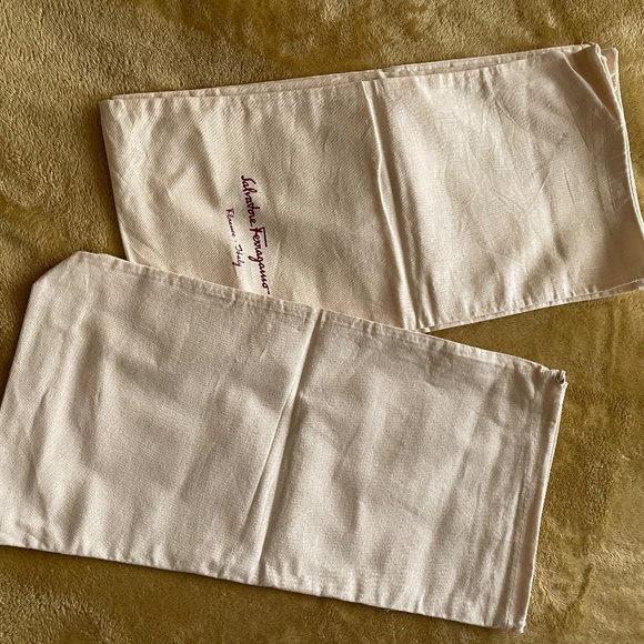 Designer shoe bags Ferragamo - Picture 2 of 2